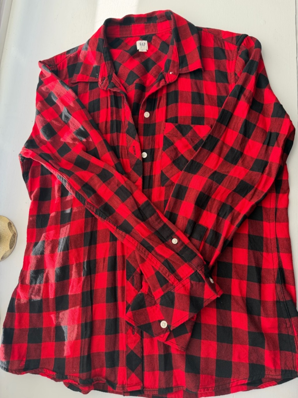 GAP Red and Black Buffalo Plaid Shirt, Size M